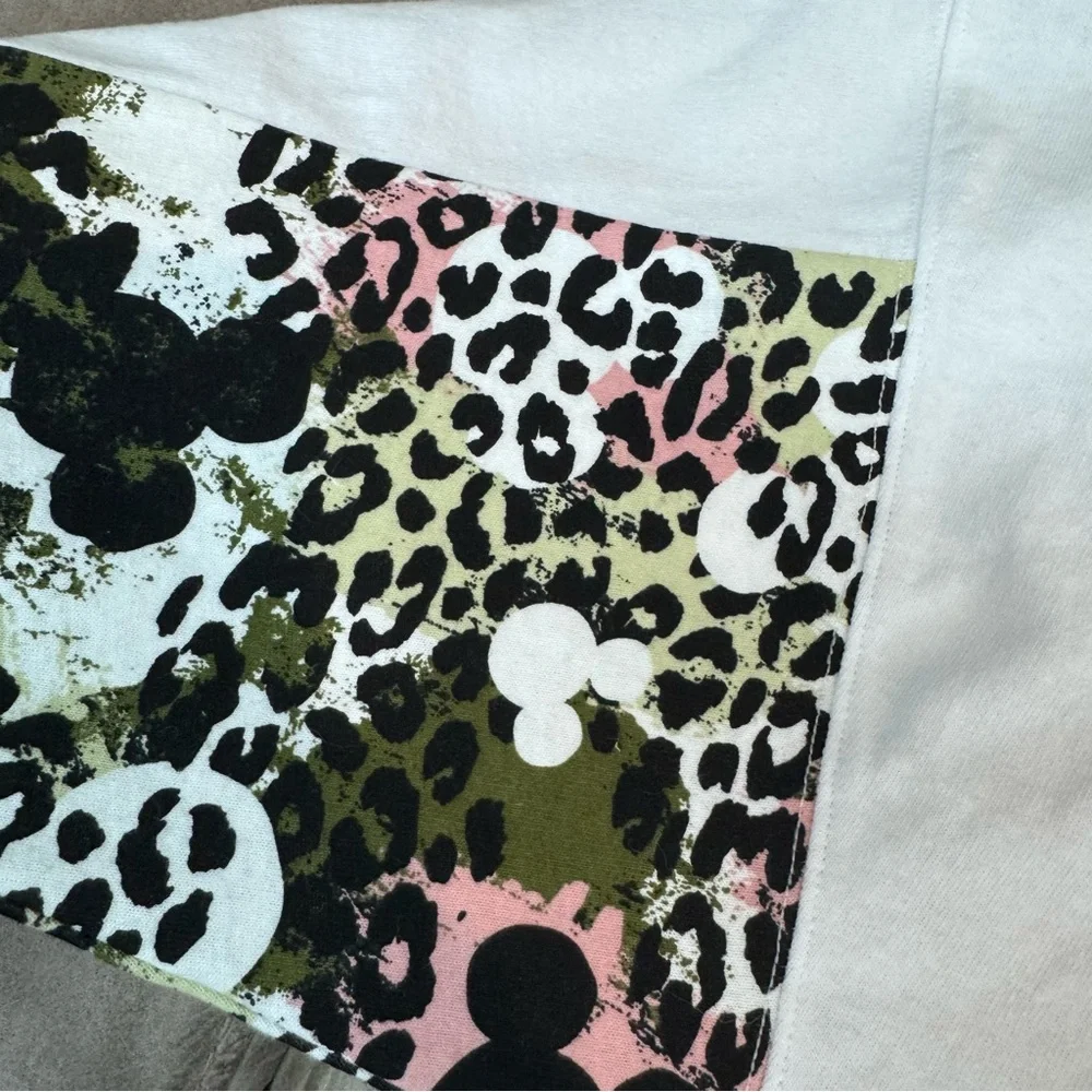 Disney Parks Walt Disney World Animal Kingdom Wild About Disney Spirit Jersey - Picture 8 of 9